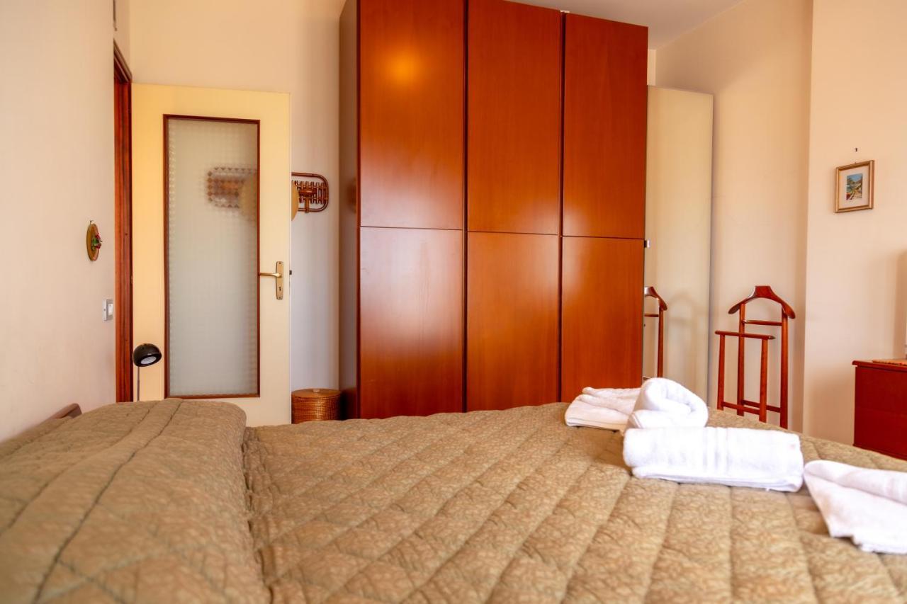 168B - La Terrazza Sul Mare, Casa A 10 Minuti Da Spiaggia, Parcheggio Privato Gratis Санремо Екстер'єр фото