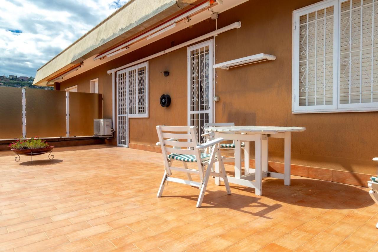 168B - La Terrazza Sul Mare, Casa A 10 Minuti Da Spiaggia, Parcheggio Privato Gratis Санремо Екстер'єр фото