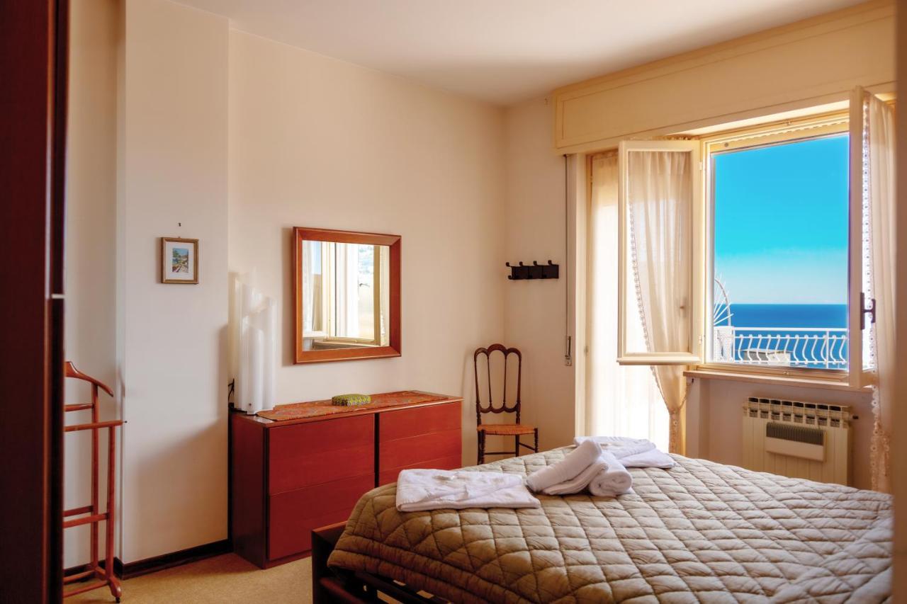 168B - La Terrazza Sul Mare, Casa A 10 Minuti Da Spiaggia, Parcheggio Privato Gratis Санремо Екстер'єр фото